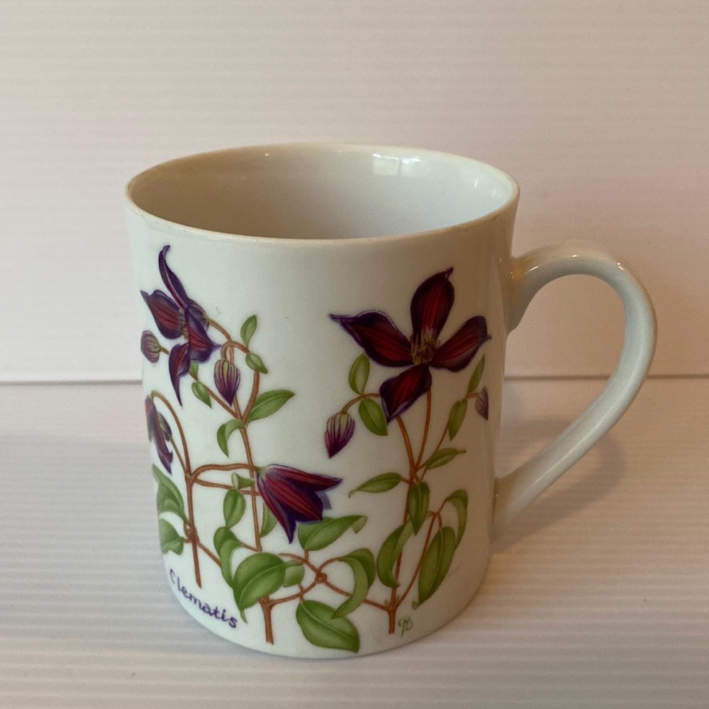Lillian Vernon Japanese Floral Mug Clematis 1984